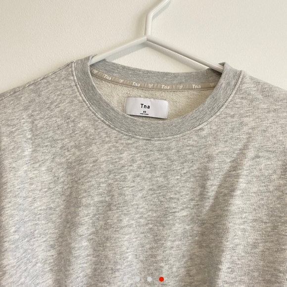 Sold TNA Airy Fleece Perfect Shrunket Sweater - Picture 3 of 3